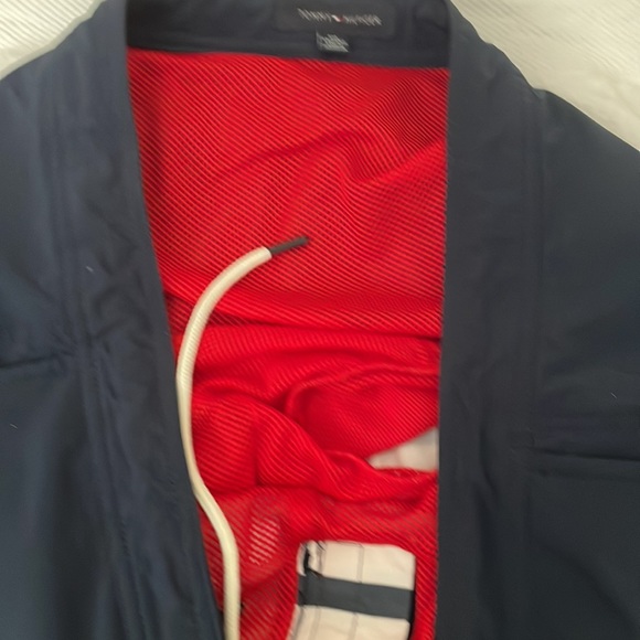 Tommy Hilfiger men’s bathing suit size xxl. Snap Velcro waist with drawstring. - Picture 3 of 9